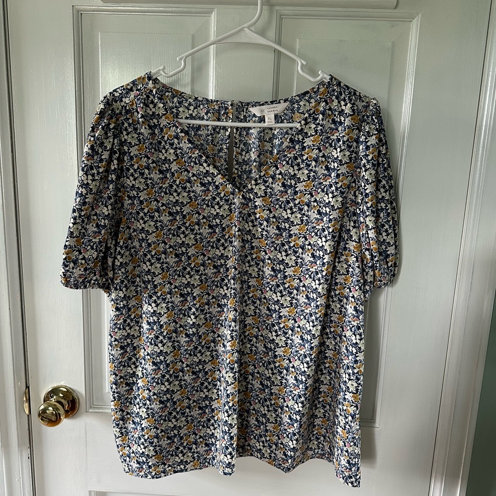 Lauren Conrad Puff Sleeve V-Neck Blouse, XL